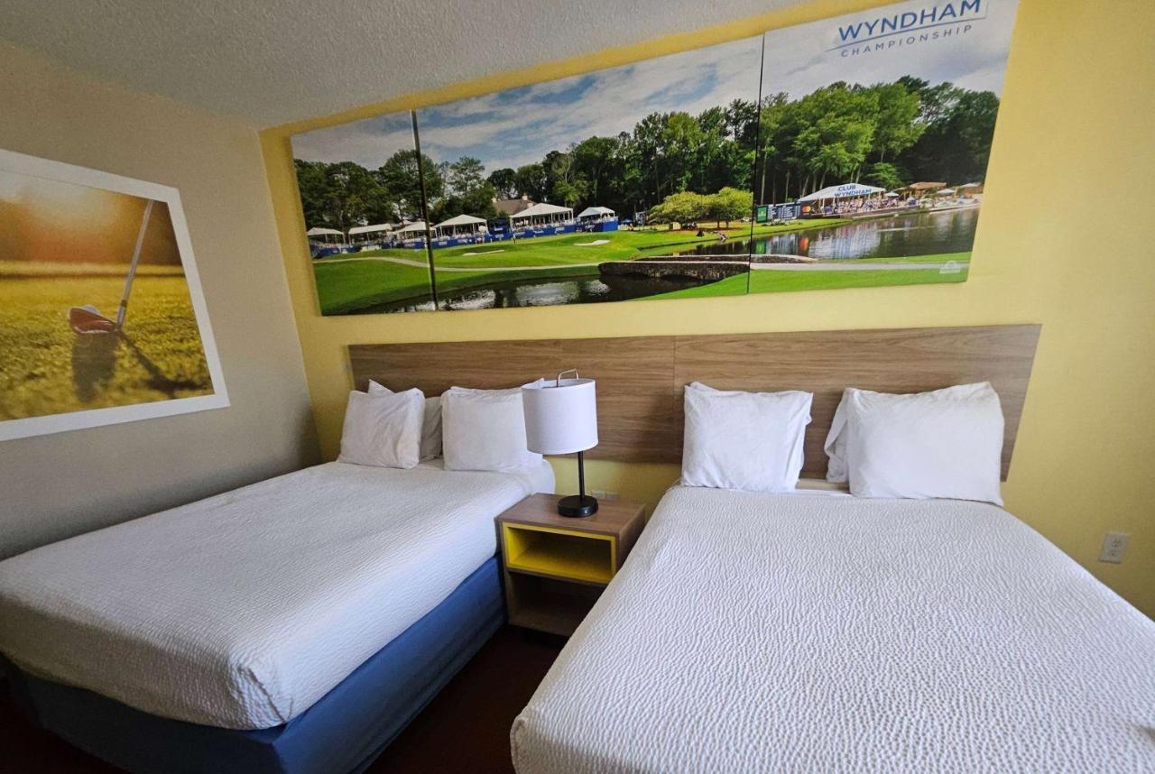 Days Inn By Wyndham Port Charlotte Town Center Екстер'єр фото