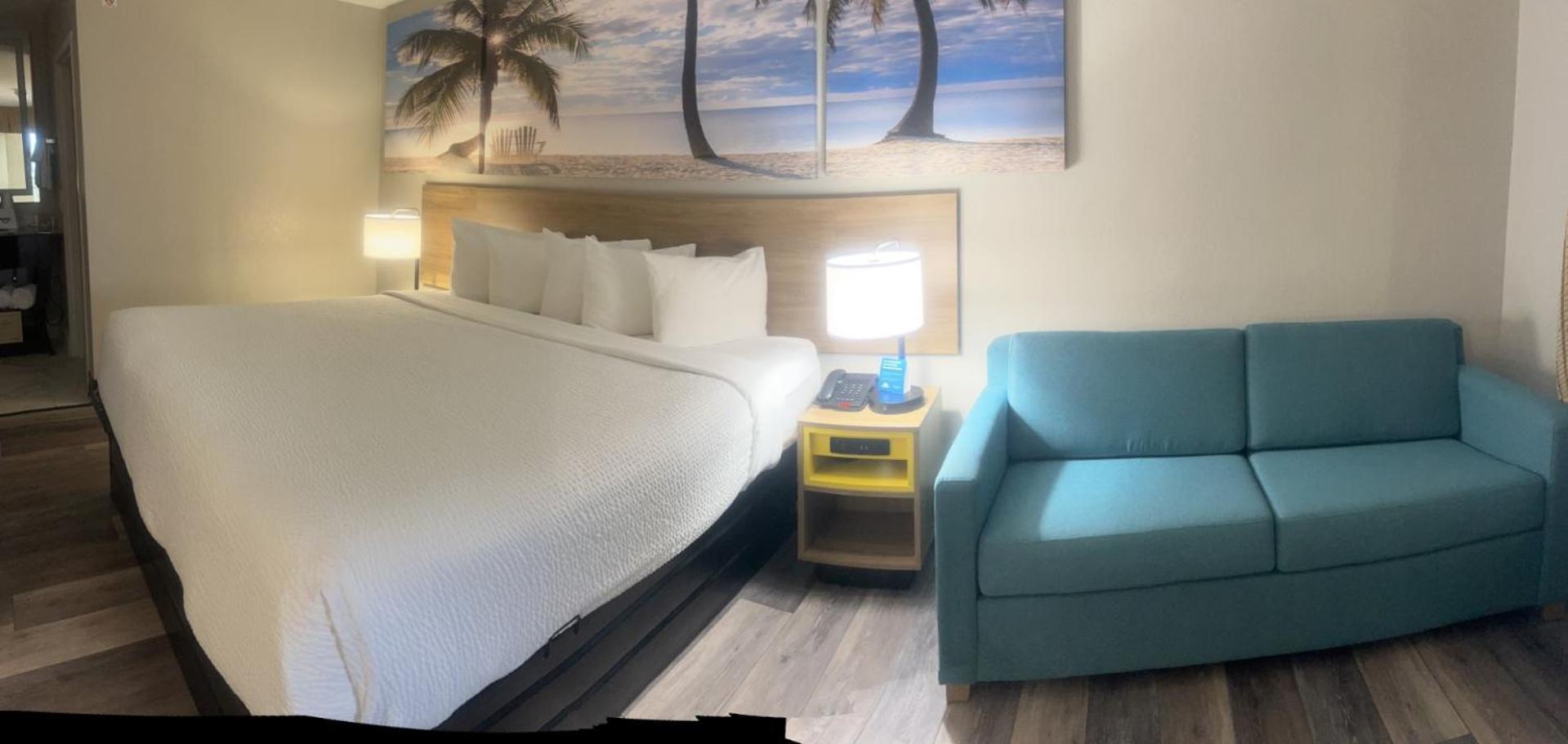 Days Inn By Wyndham Port Charlotte Town Center Екстер'єр фото