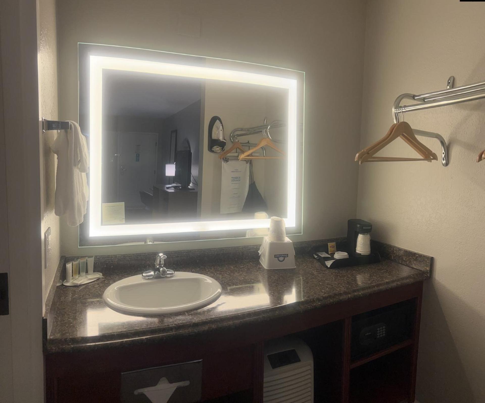 Days Inn By Wyndham Port Charlotte Town Center Екстер'єр фото