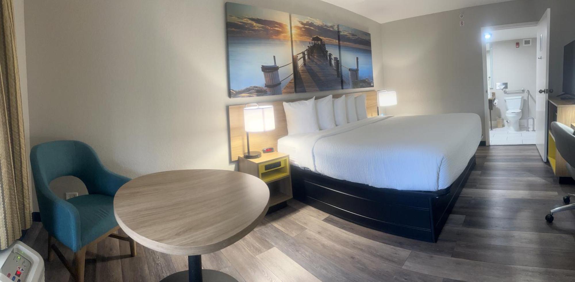 Days Inn By Wyndham Port Charlotte Town Center Екстер'єр фото