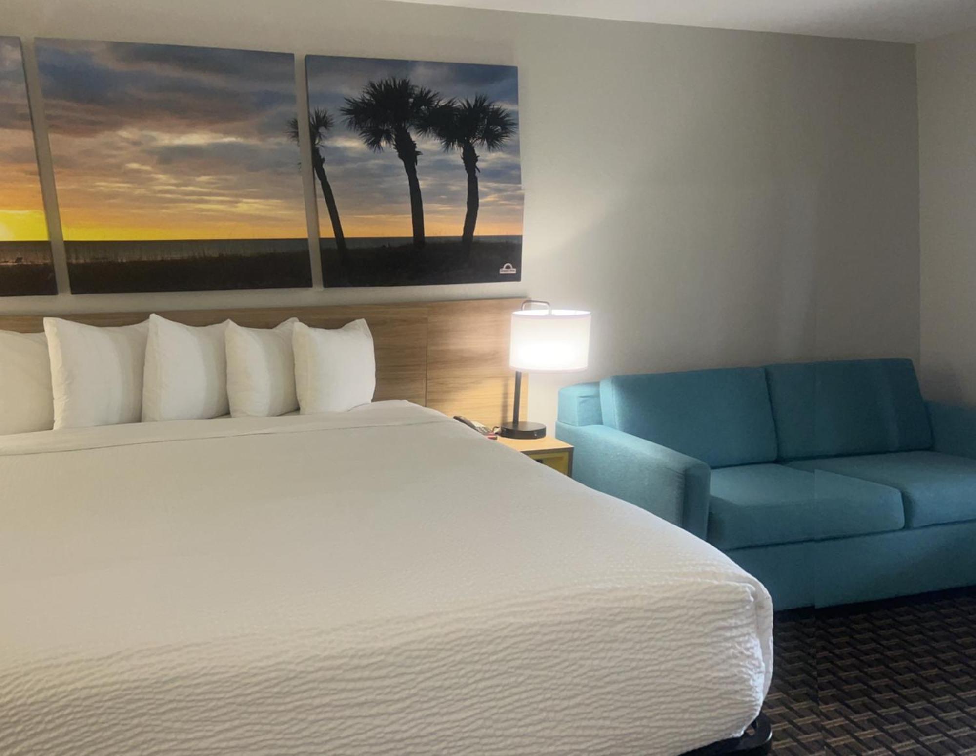 Days Inn By Wyndham Port Charlotte Town Center Екстер'єр фото