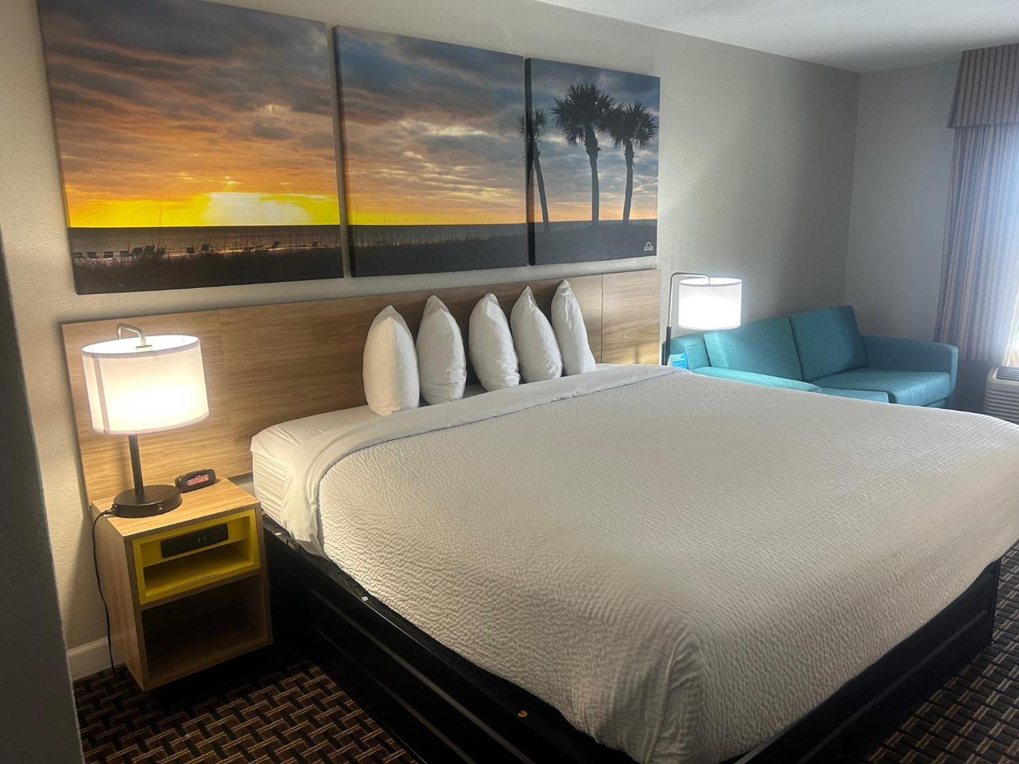 Days Inn By Wyndham Port Charlotte Town Center Екстер'єр фото
